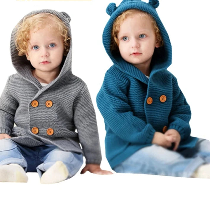 Chaqueta de Punto con Capucha para Bebés y botones de madera