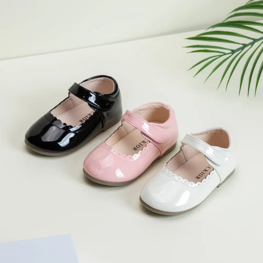 Zapatos suaves para niña con cierre de velcro